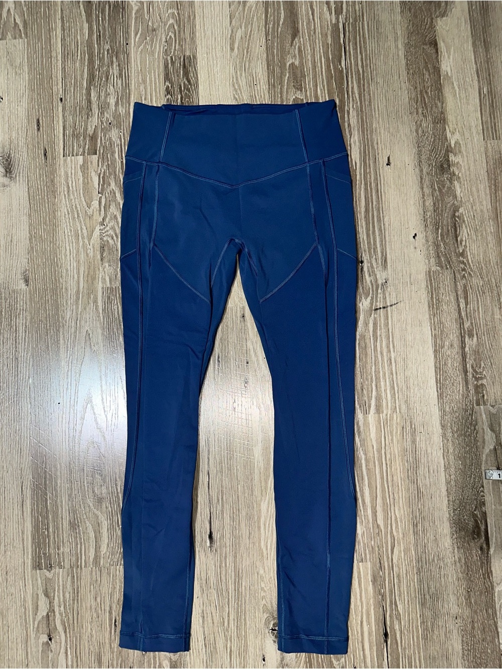 Lululemon Leggings Size 10 - Picture 4 of 8